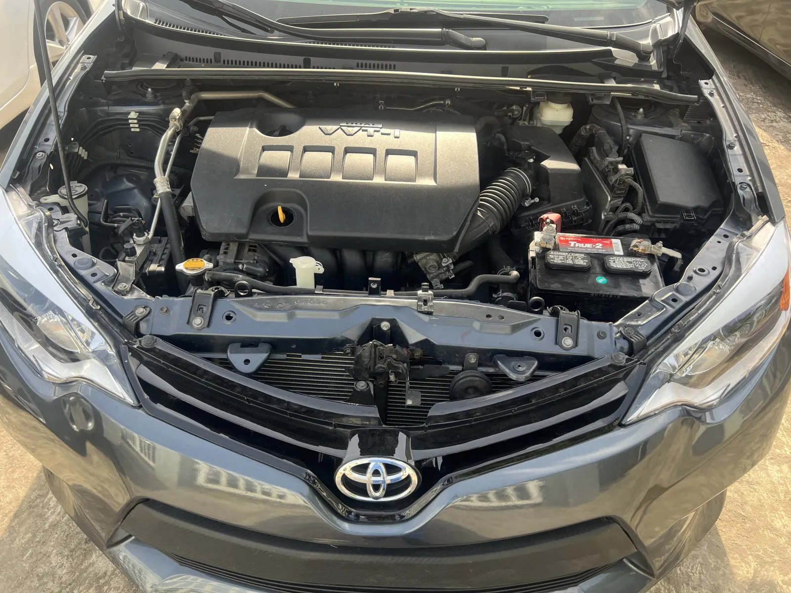 2015 Toyota Corolla photo 6