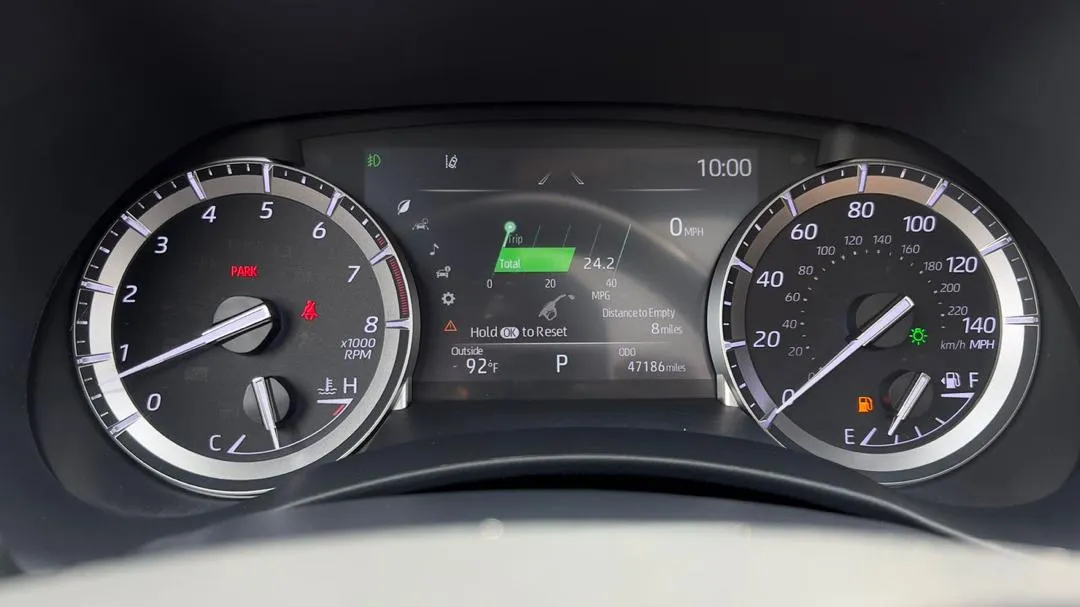 2022 Toyota Highlander XLE photo 7