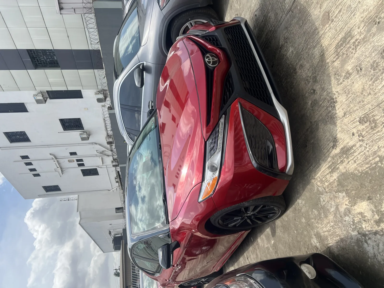 2022 Toyota Camry photo 2