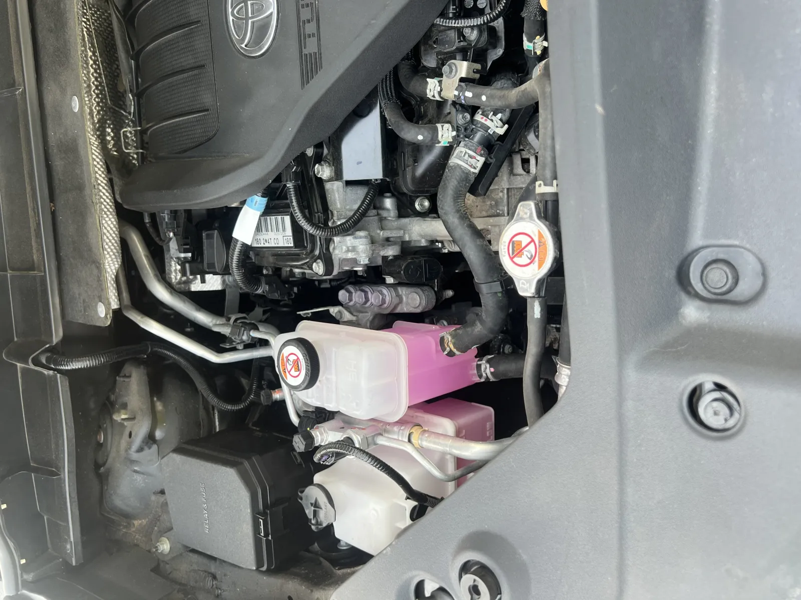 2023 Toyota Highlander XSE photo 6
